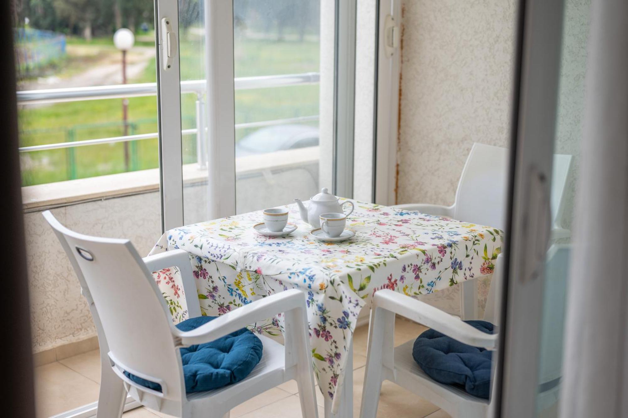 Beach Walk Apartments Улцин Екстериор снимка
