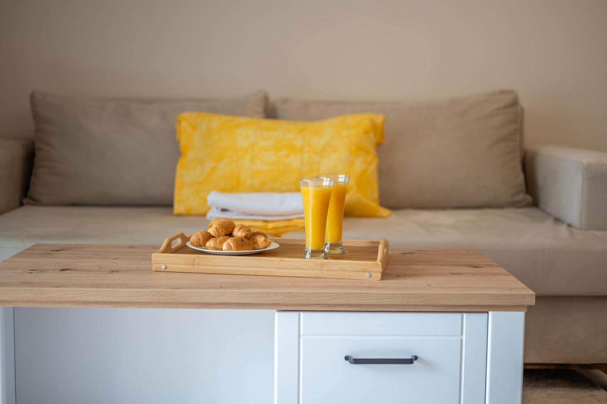 Beach Walk Apartments Улцин Екстериор снимка