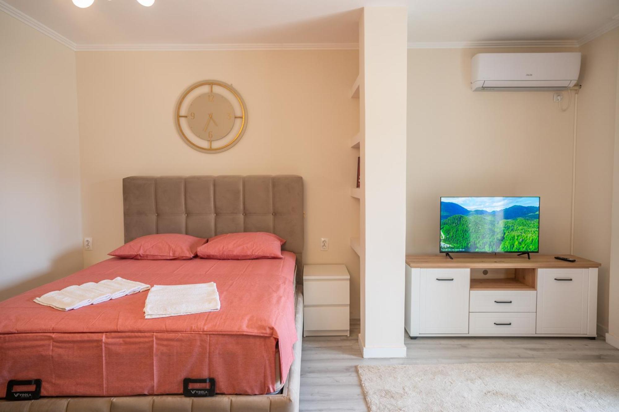 Beach Walk Apartments Улцин Екстериор снимка