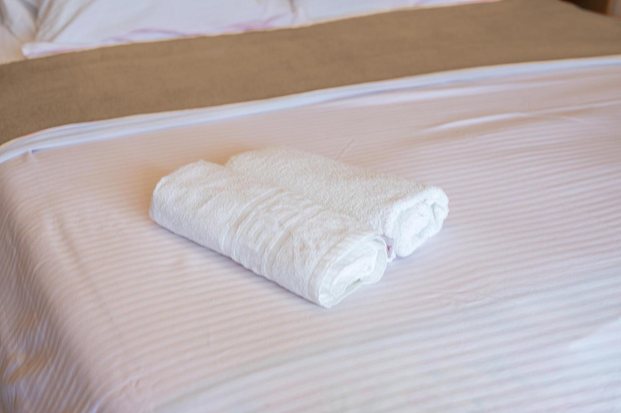 Beach Walk Apartments Улцин Екстериор снимка